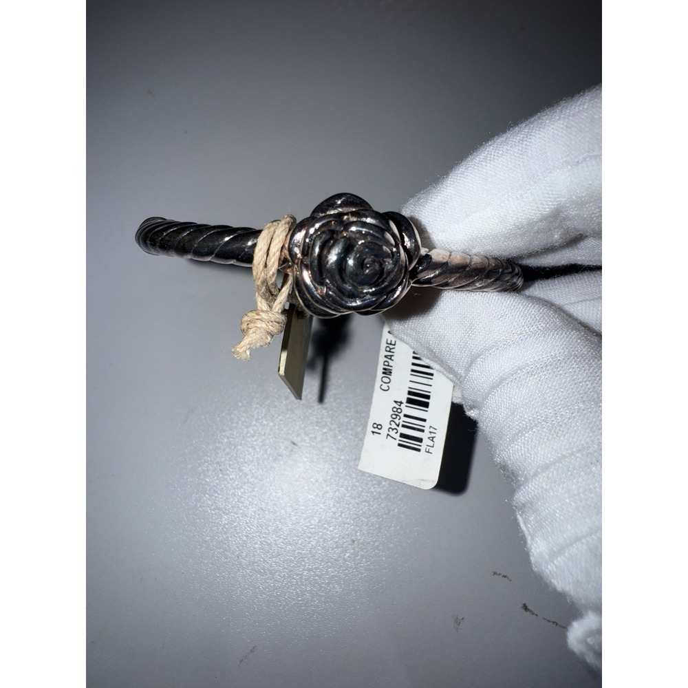 ROSE BANGLE BRACELET 925‎ STERLING SILVER LIGHTWEIGHT SPRING HINGED 8"